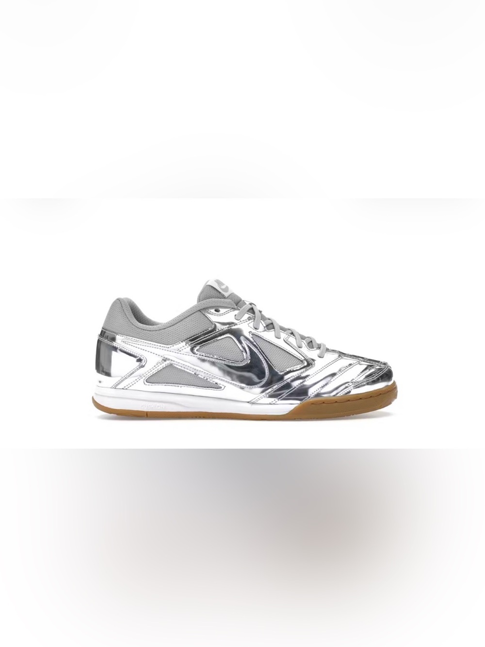 Nike Men’s Silver and Gray Indoor Training Sneakers with Gum Sole